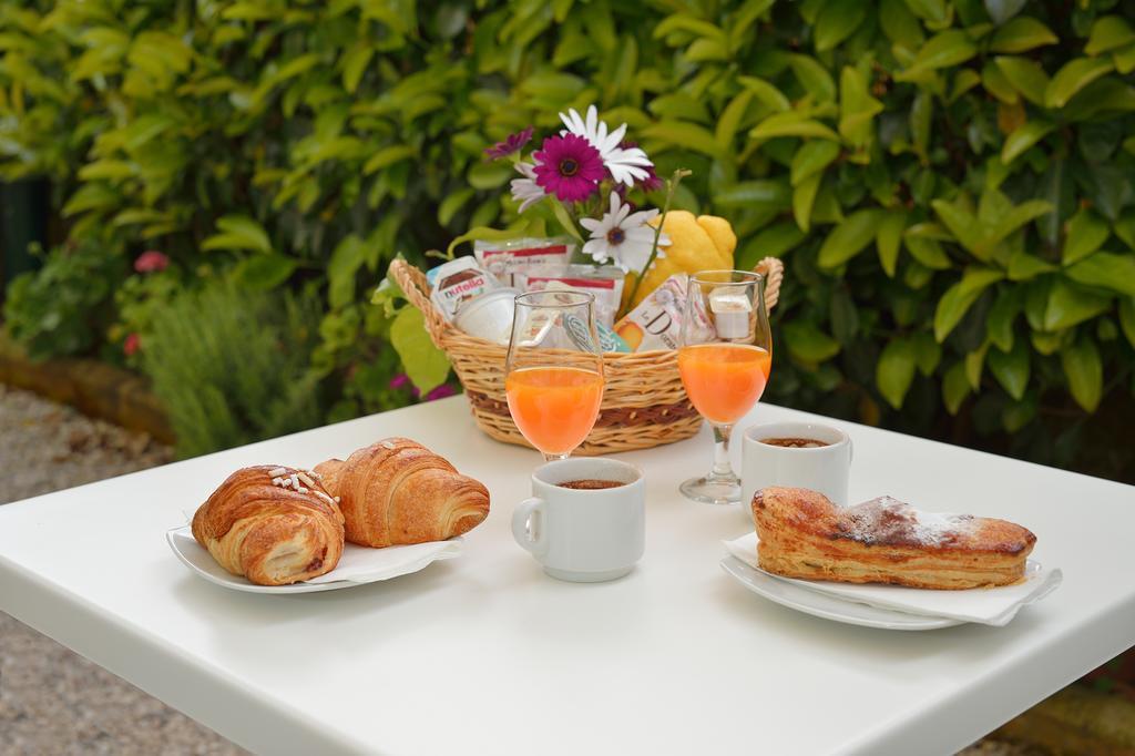 Bed and Breakfast La Capannina Procida Esterno foto