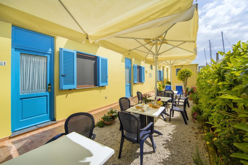 Bed and Breakfast La Capannina Procida Esterno foto