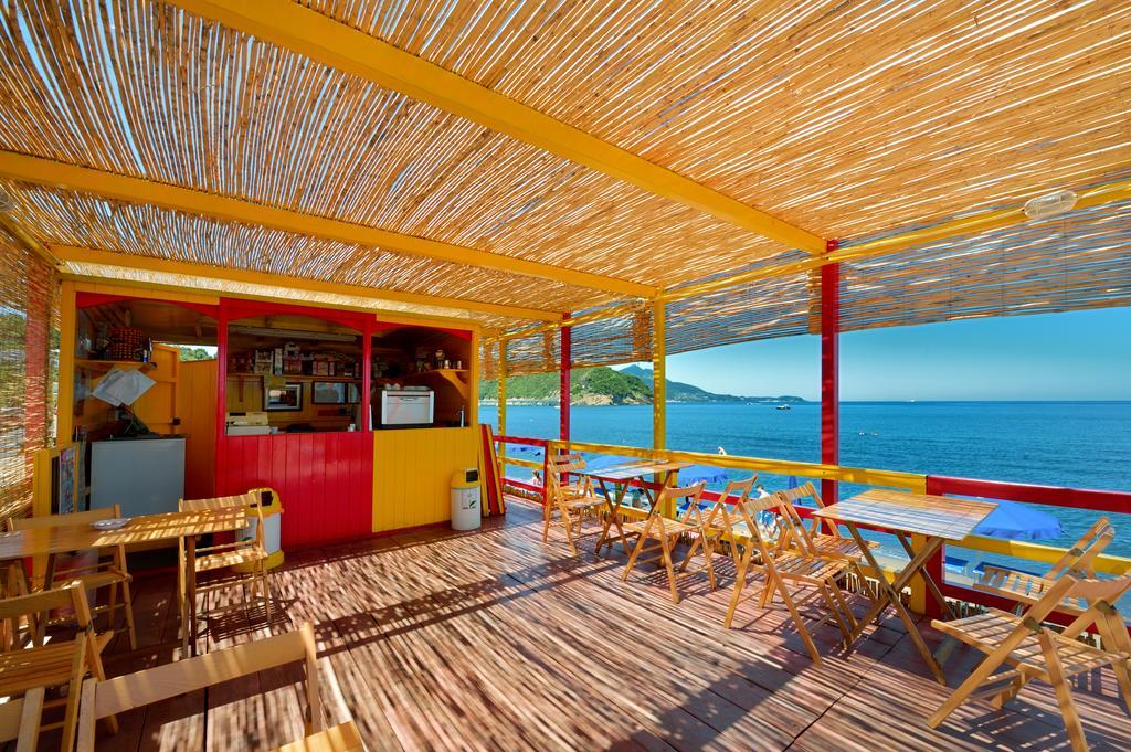 Bed and Breakfast La Capannina Procida Esterno foto